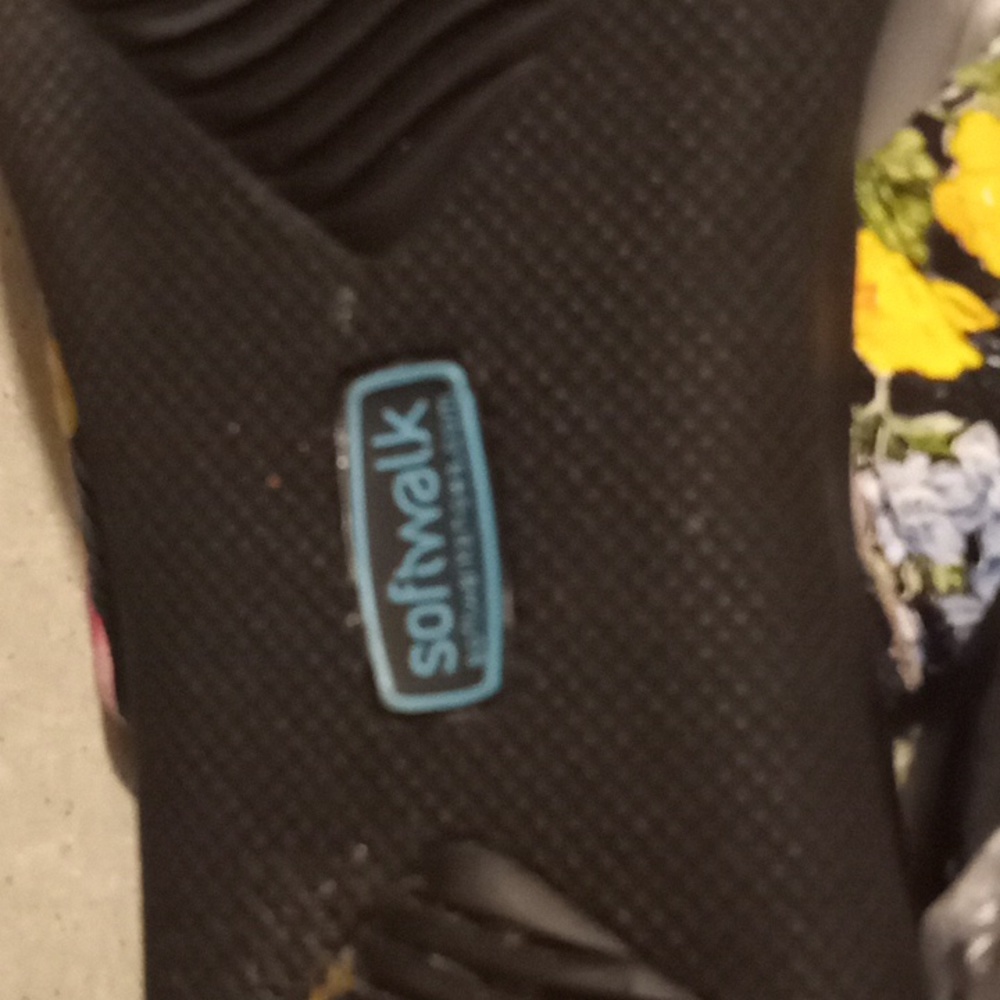 Software Sandals - image 4